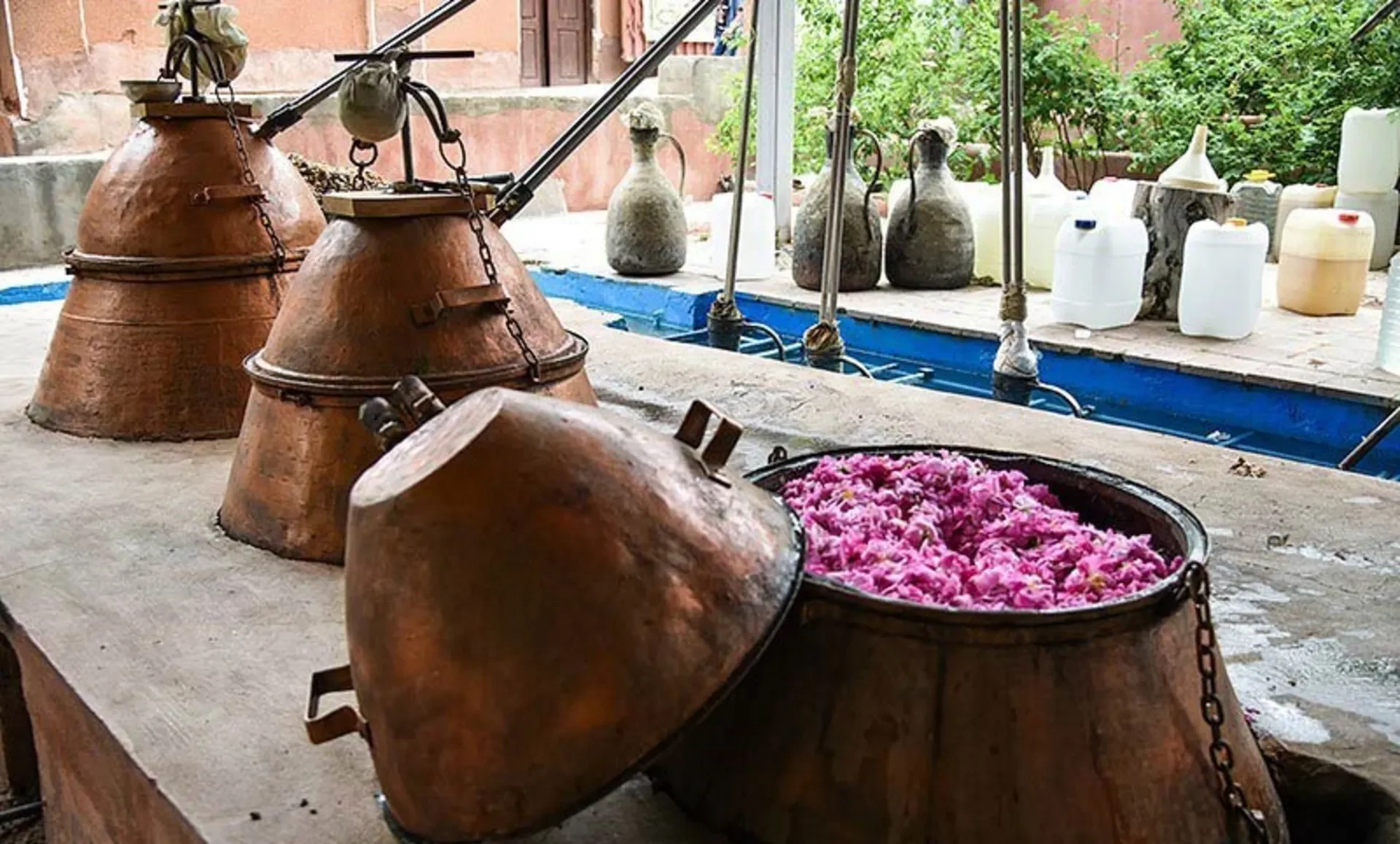 کرایه ون برای کاشان