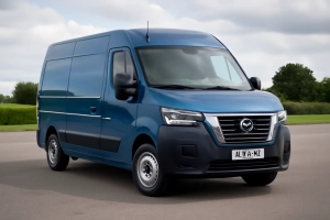 نیسان اینتراستار 2025